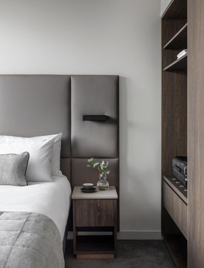 Oakwood Premier Melbourne Apart otel Dış mekan fotoğraf A room at the hotel