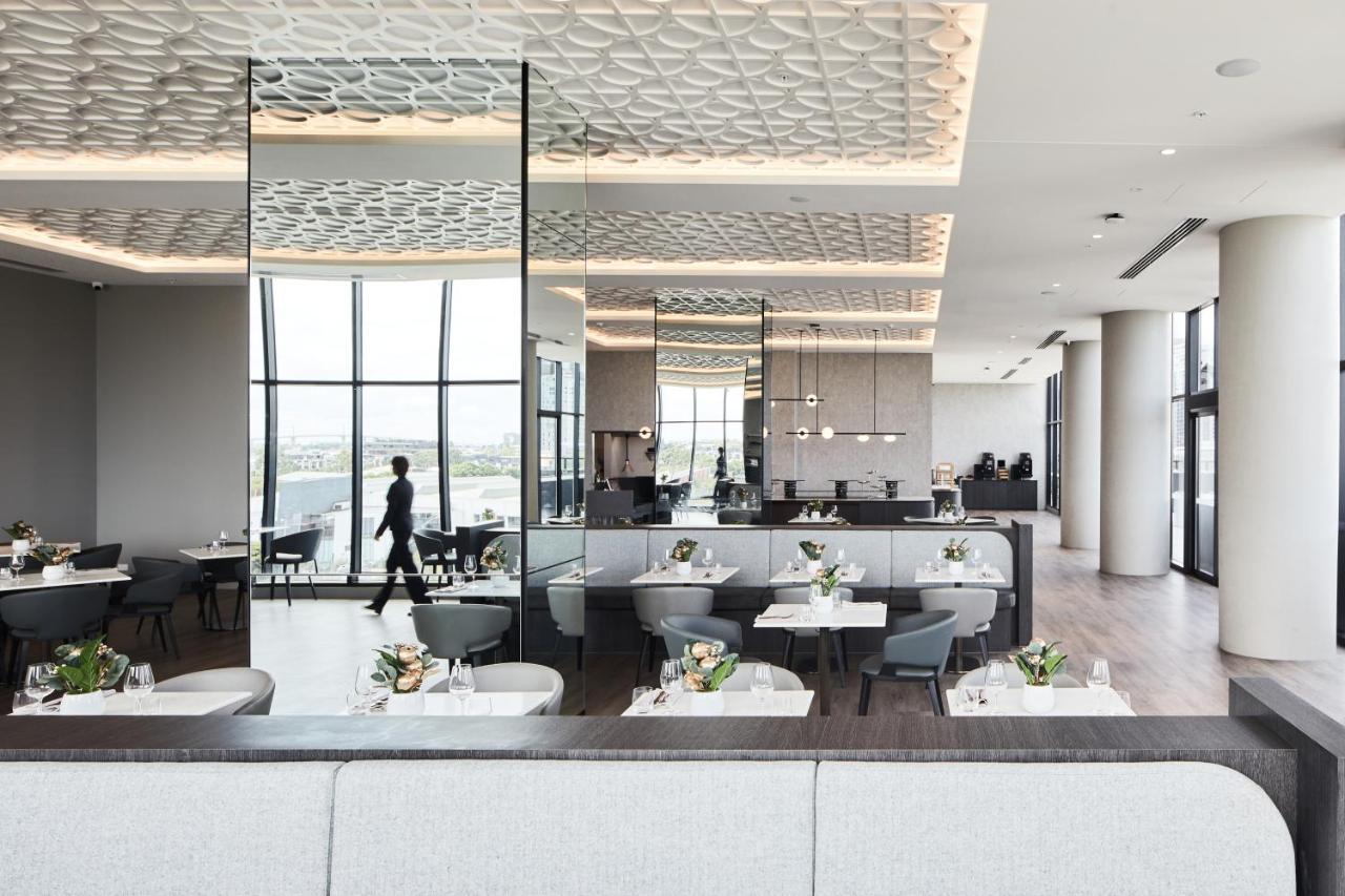 Oakwood Premier Melbourne Apart otel Dış mekan fotoğraf The lounge at the airport