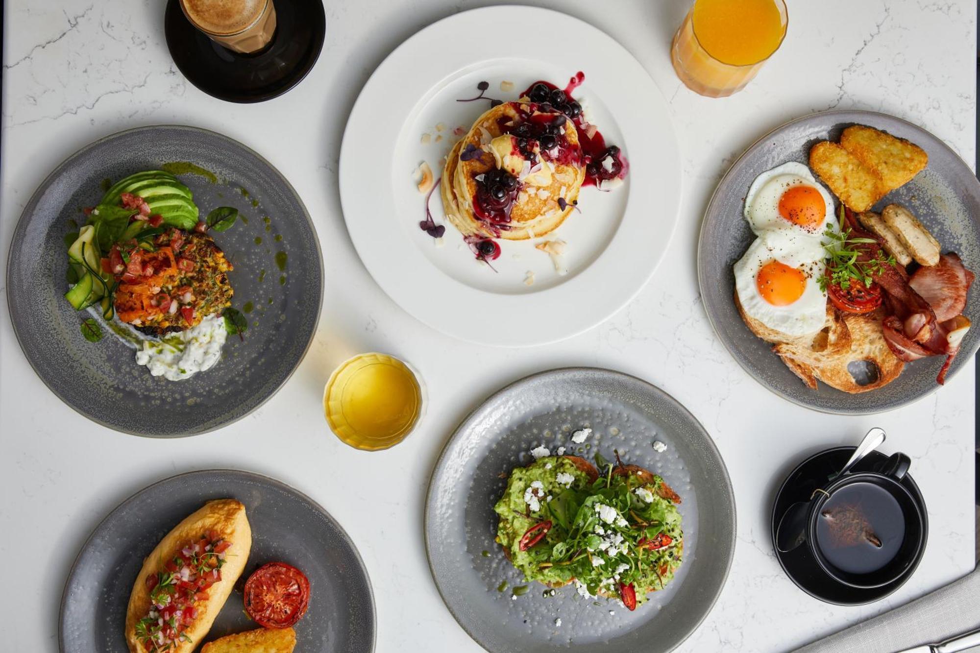 Oakwood Premier Melbourne Apart otel Dış mekan fotoğraf Breakfast at the River Café
